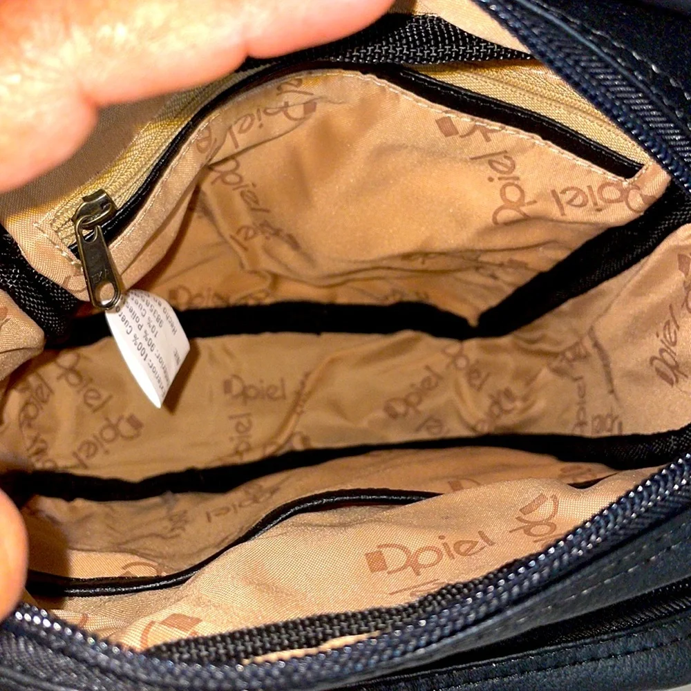 Crossbody bag - Picture 7 of 8